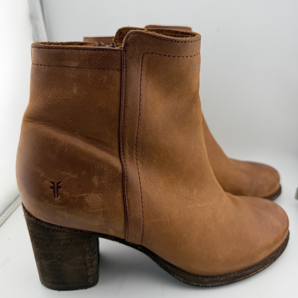 Frye Melissa Inside Zip Boots 8.5 Cognac Good Leather Block Heel 3478800-COG